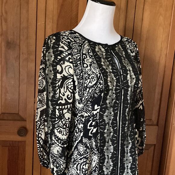 Nanette Lepore 100% Silk Cream & Black Shift Dress, Size 0 - Picture 2 of 12